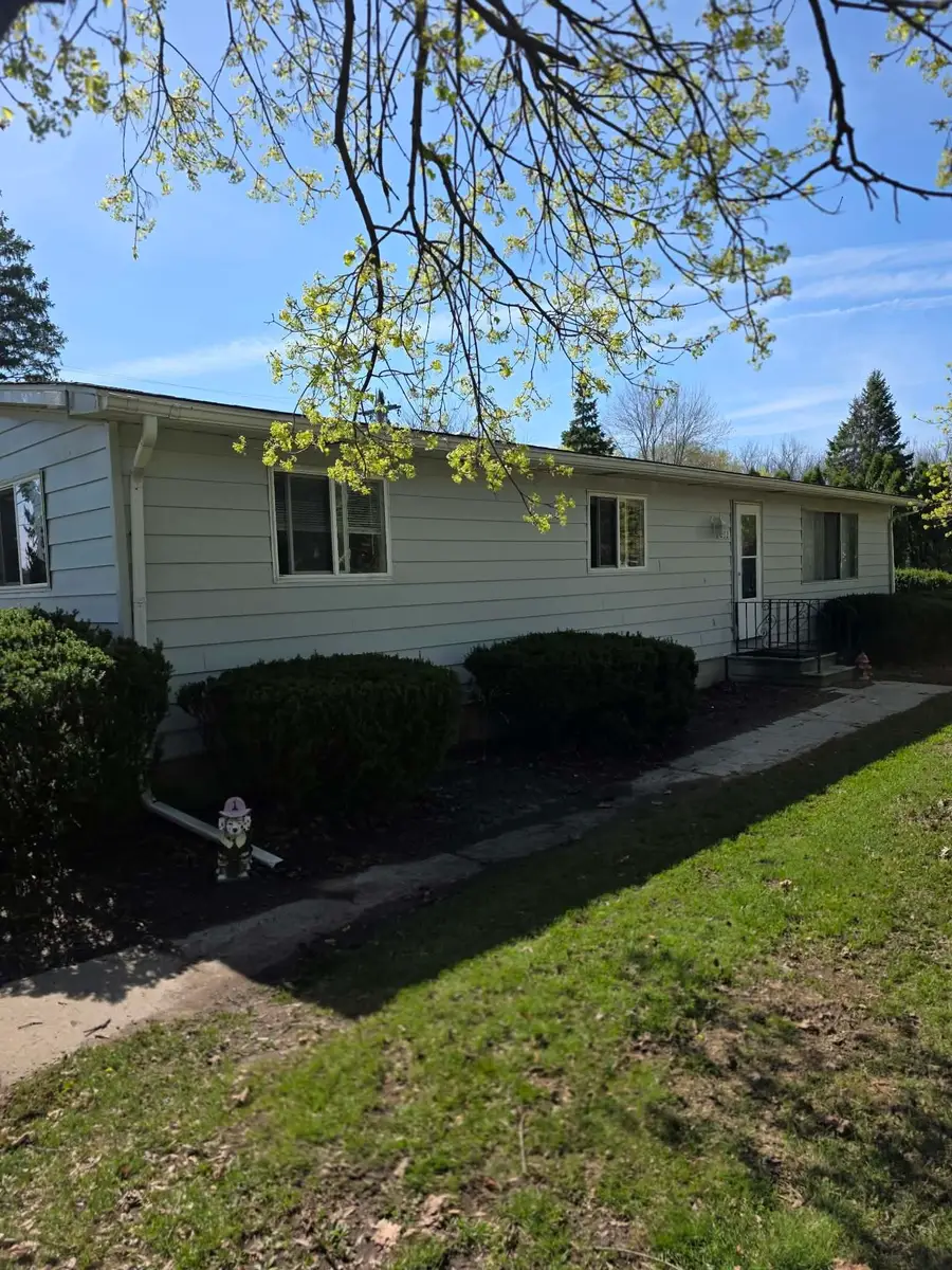 252 Dodge, Sebewaing, MI 48759 - #2