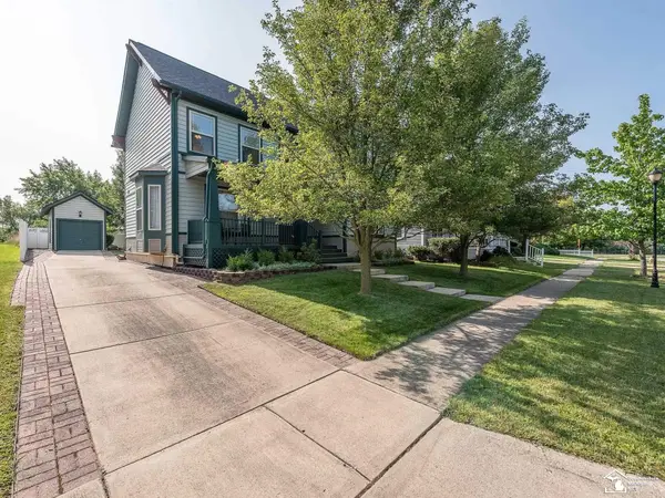 126 Mason Run Blvd, Monroe, MI 48162