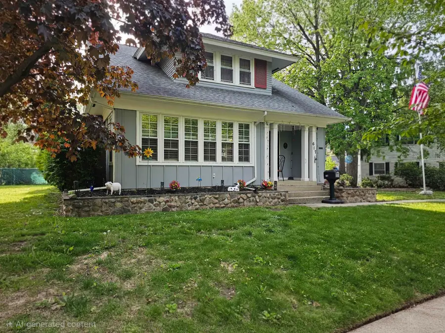 617 Pine, Owosso, MI 48867 - #2