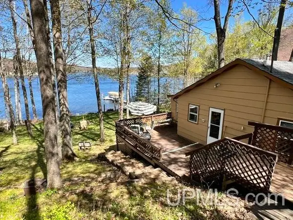 W16446 S. Hilbert, Goodman T-WI, WI 54125
