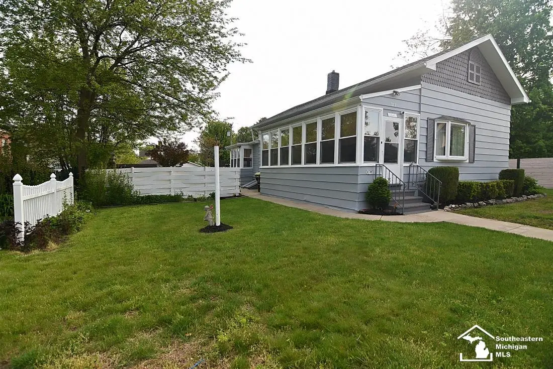 317 E 5th, Monroe, MI 48161 - #1