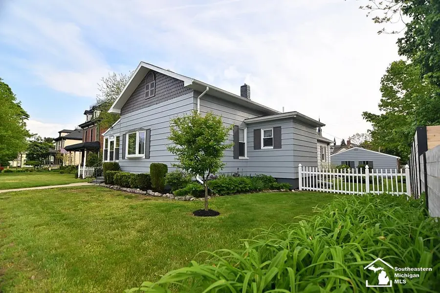 317 E 5th, Monroe, MI 48161 - #3