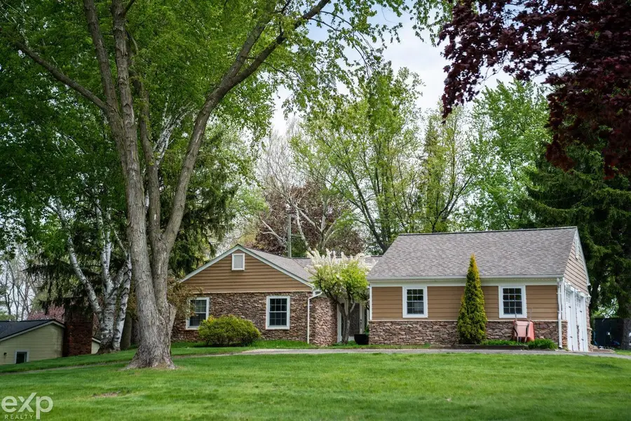 149 Orchardale, Rochester Hills, MI 48309 - #2