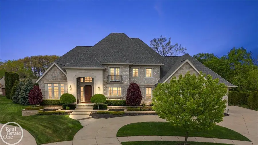 16205 La Dolce Vita #Unit 10, Clinton Township, MI 48035 - #2