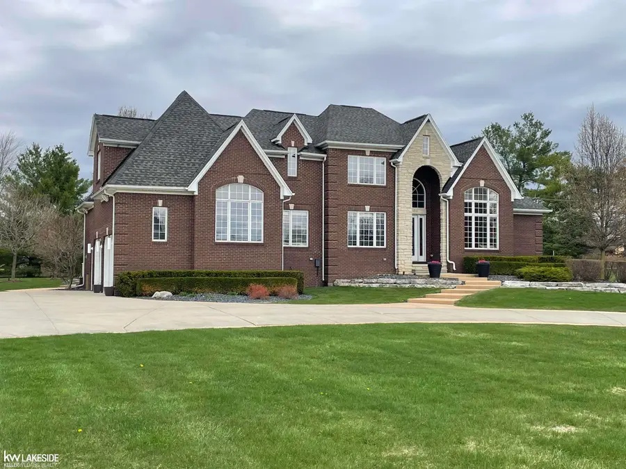 21901 31 Mile, Ray, MI 48096 - #3
