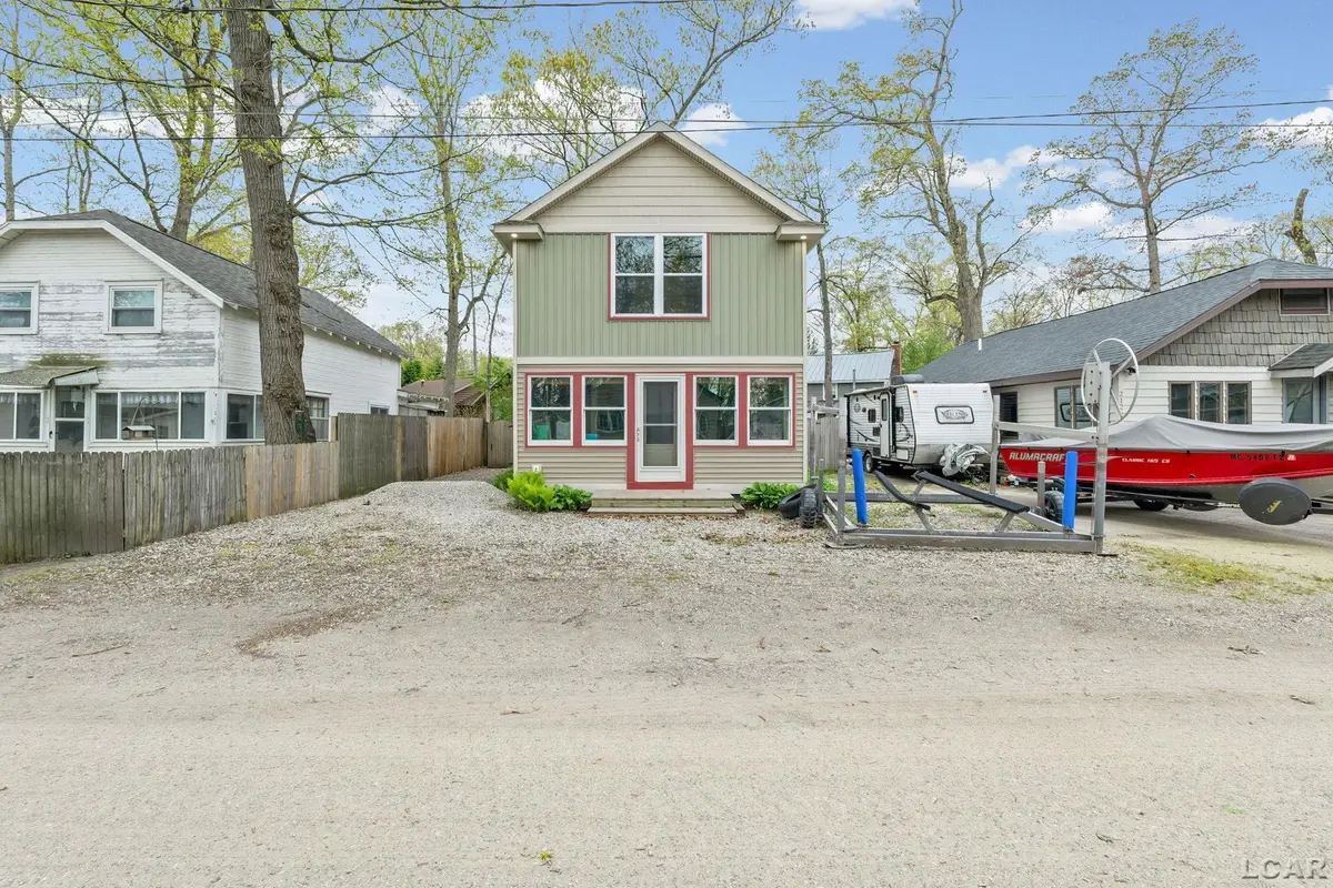 2128 Glenwood, Brooklyn, MI 49230 - #1