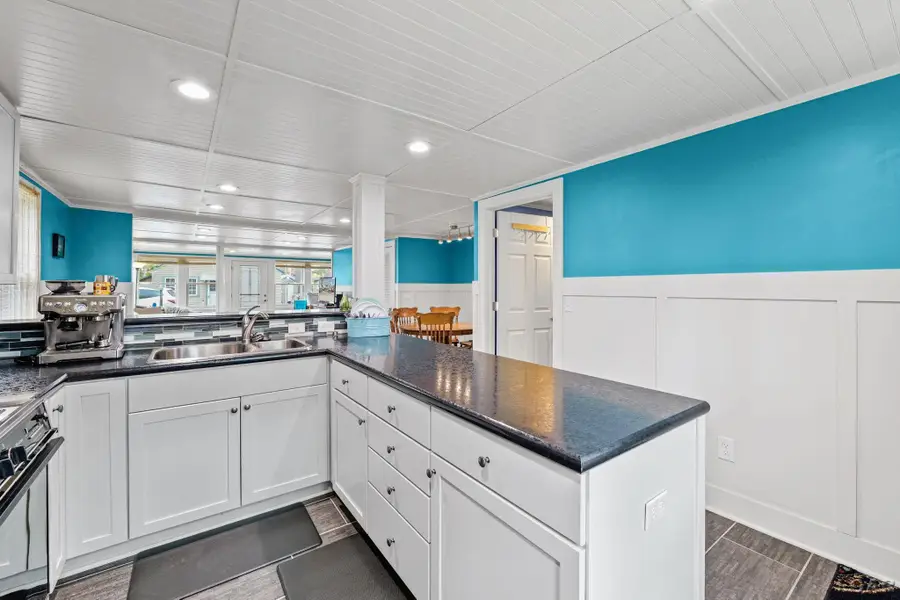 2128 Glenwood, Brooklyn, MI 49230 - #3