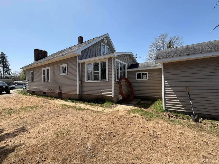 208 W Avenue C, Newberry, MI 49868 - #3