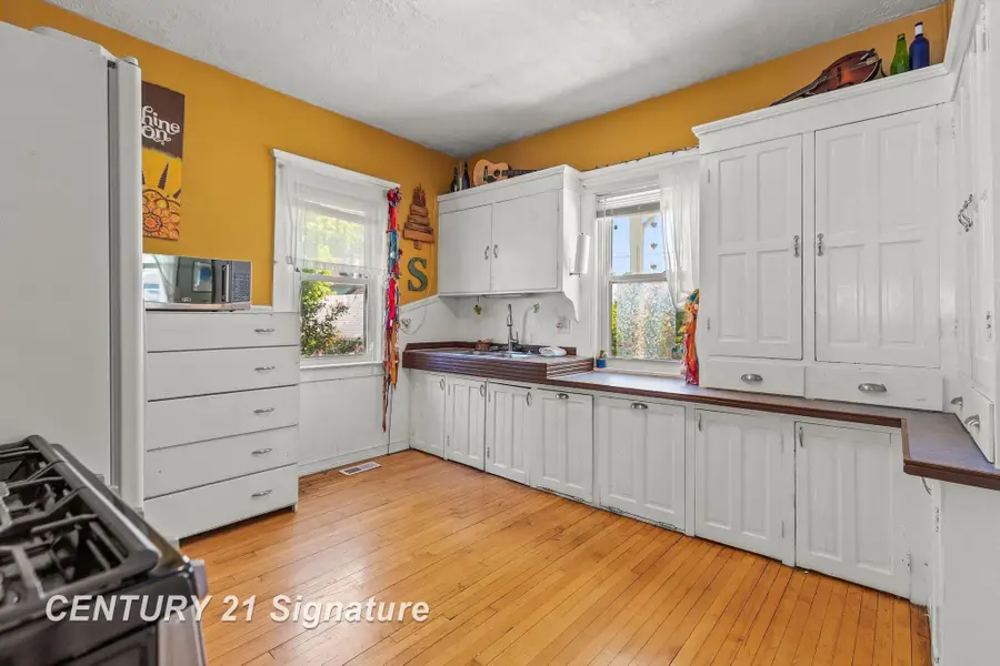 206 N Wenona, Bay City, MI 48706 - #3