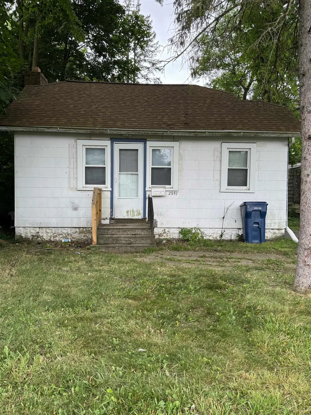 2957 Mackin, Flint, MI 48504 - #1