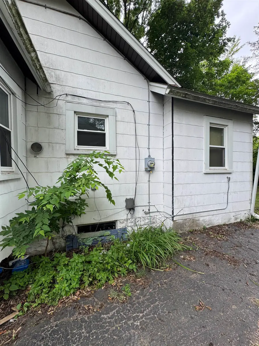 2957 Mackin, Flint, MI 48504 - #3