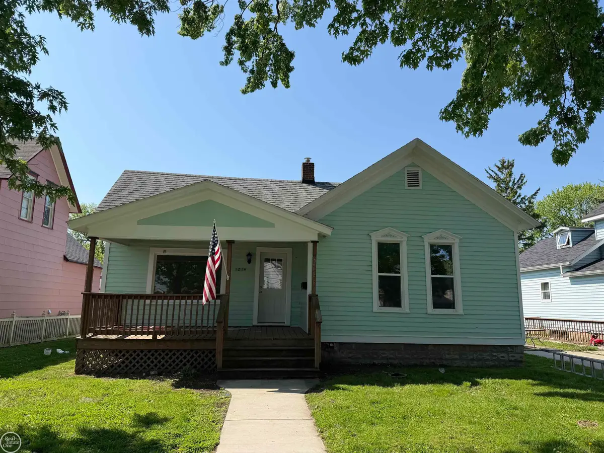 1214 Gillett, Port Huron, MI 48060 - #1