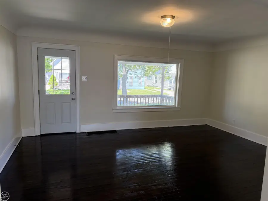1214 Gillett, Port Huron, MI 48060 - #3