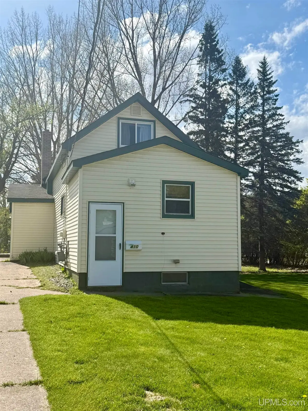 410 Quinnesec, Iron Mountain, MI 49801 - #1