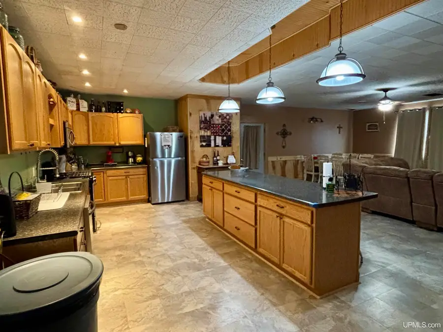530 Mitchell, Gwinn, MI 49841 - #2