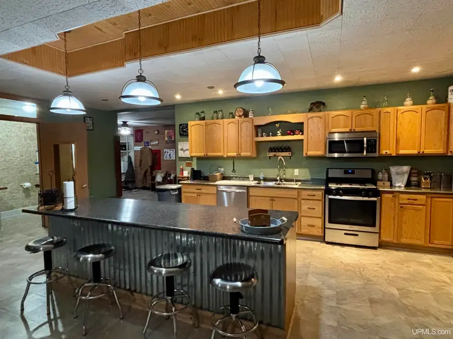 530 Mitchell, Gwinn, MI 49841 - #3
