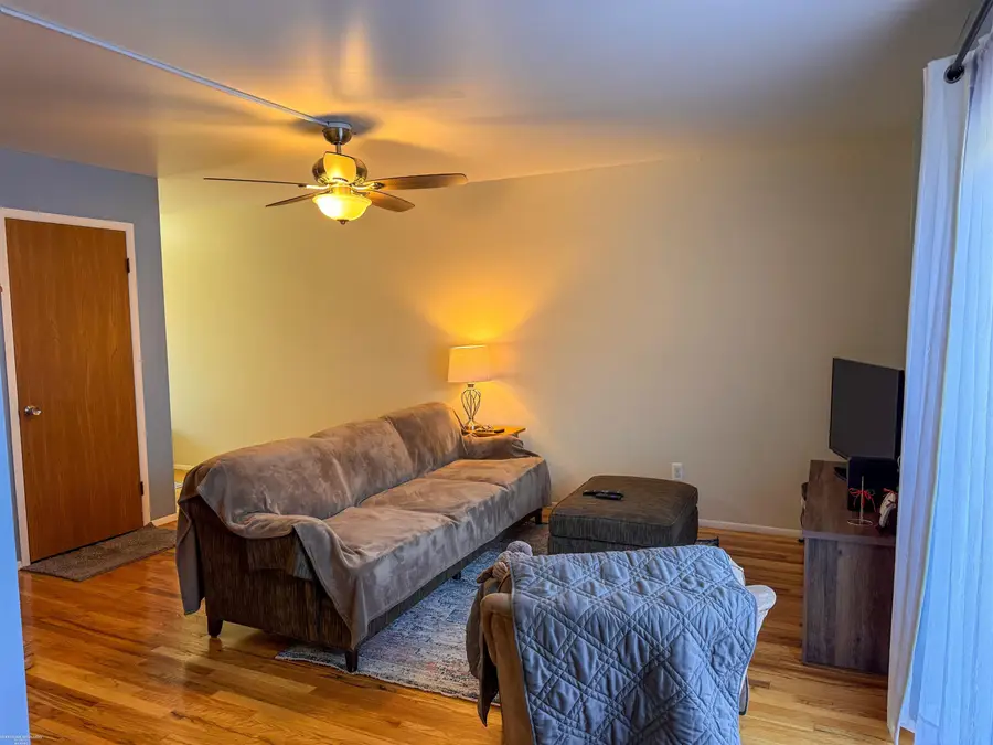 8751 Sterling, Center Line, MI 48015 - #2