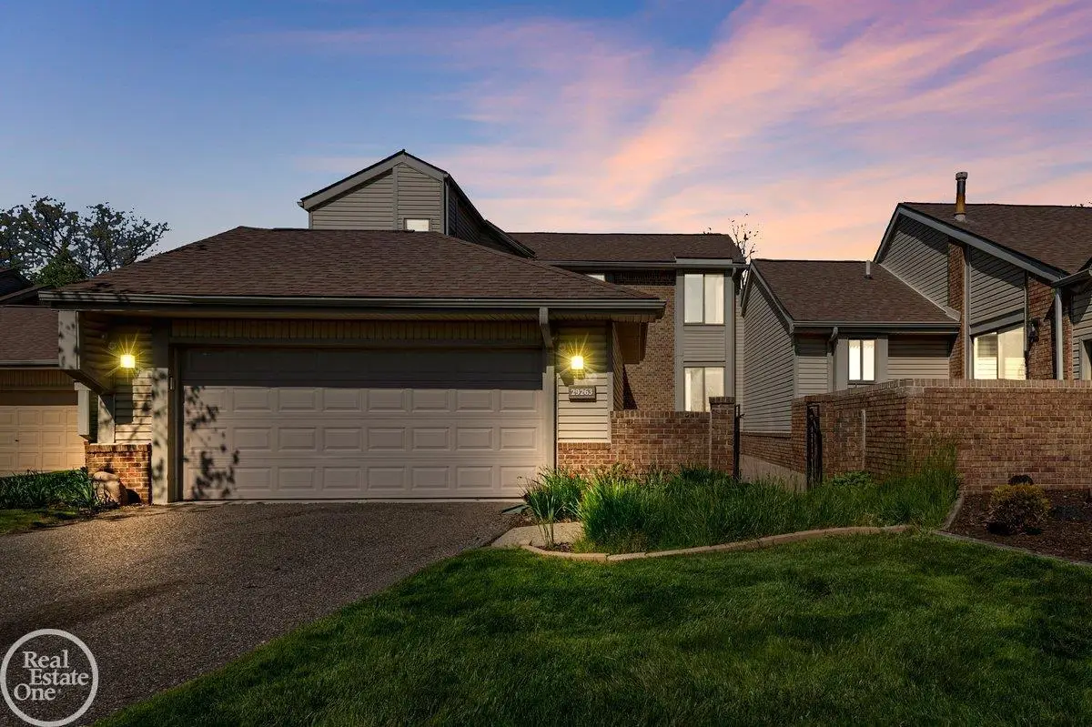 29263 W Chanticleer, Southfield, MI 48034 - #1