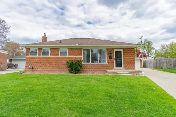 22240 Milgrom, Saint Clair Shores, MI 48081