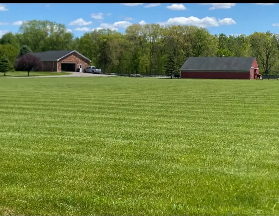 13880 Moss Creek, Milan, MI 48160 - #2