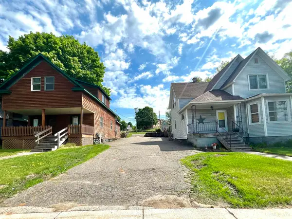 827 S Stephenson, Iron Mountain, MI 49801
