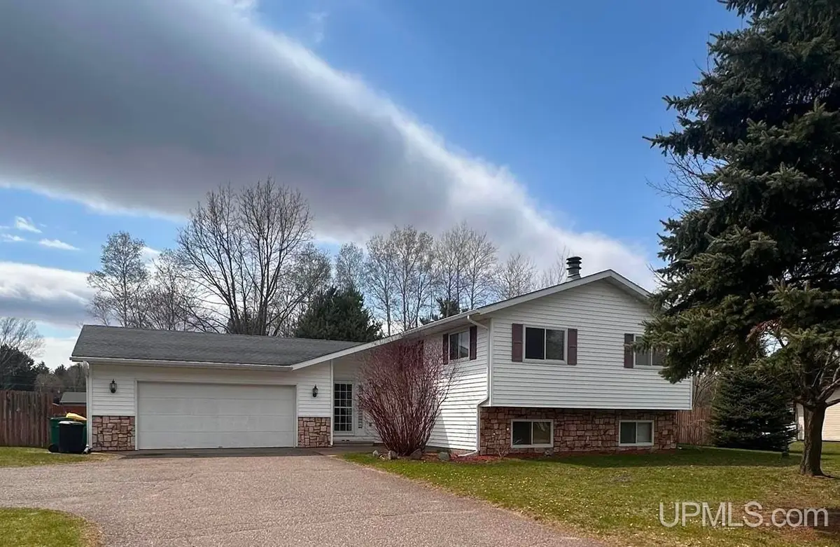 125 Dandelion, Marquette, MI 49855 - #1