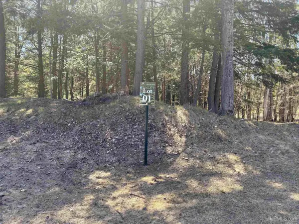 3100 Hemlock, Marquette, MI 49855