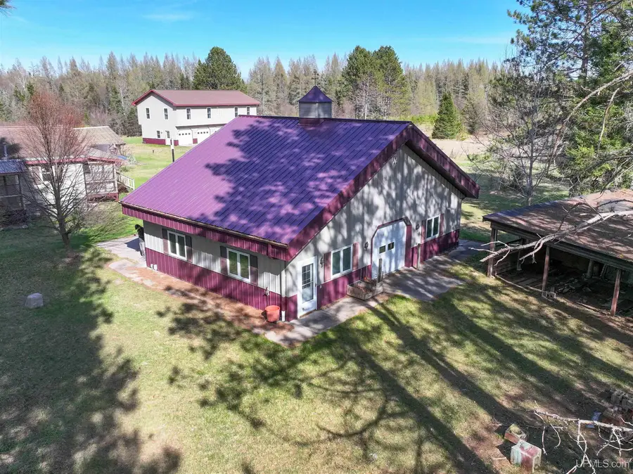 109 Offerman, Crystal Falls, MI 49920 - #2