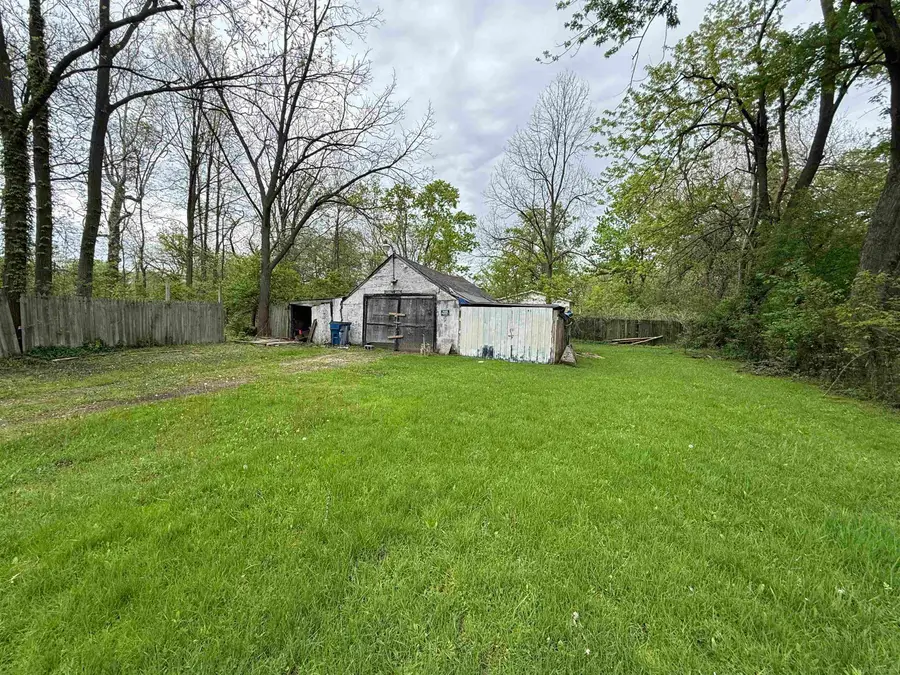 939 Field, Kalamazoo, MI 49048 - #3