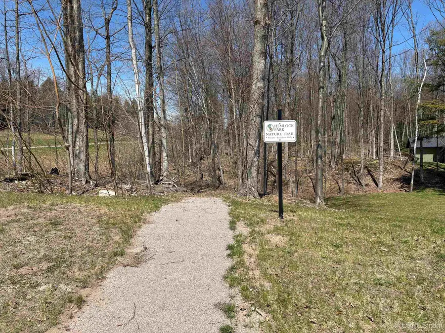 3437 Nuthatch, Marquette, MI 49855 - #3