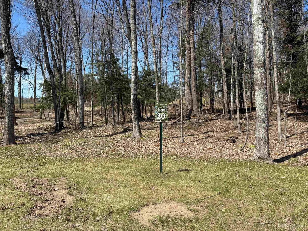 3425 Nuthatch, Marquette, MI 49855 - #1