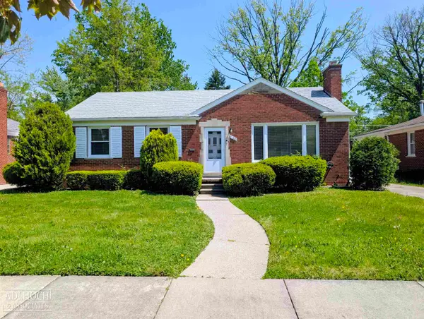 2168 Allard, Grosse Pointe Woods, MI 48236