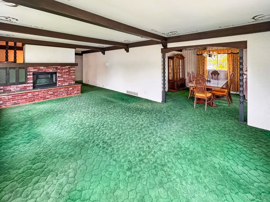 1400 S 3rd, Escanaba, MI 49829 - #3