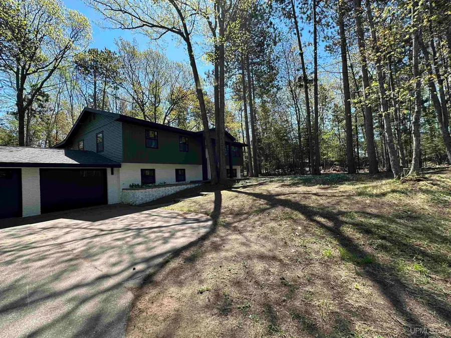 12 Elder Drive, Marquette, MI 49855 - #2
