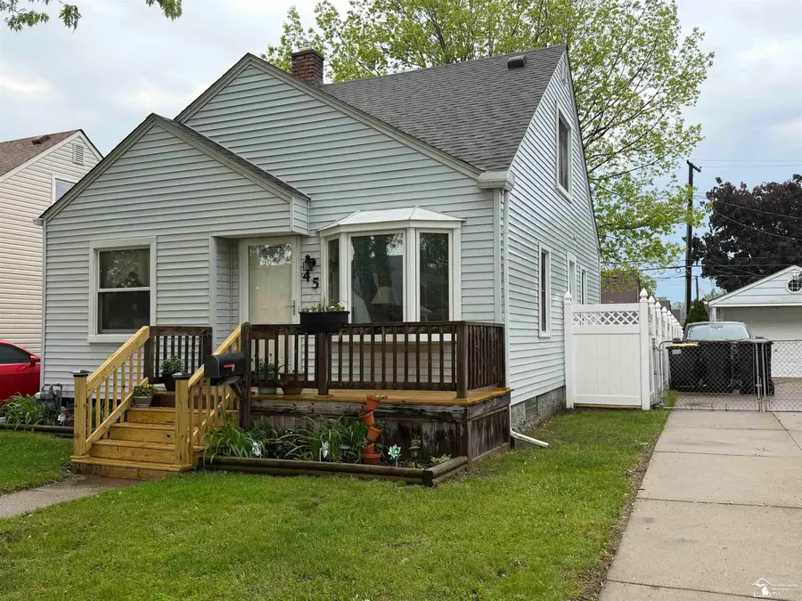 45 Cleveland, Trenton, MI 48183 - #3