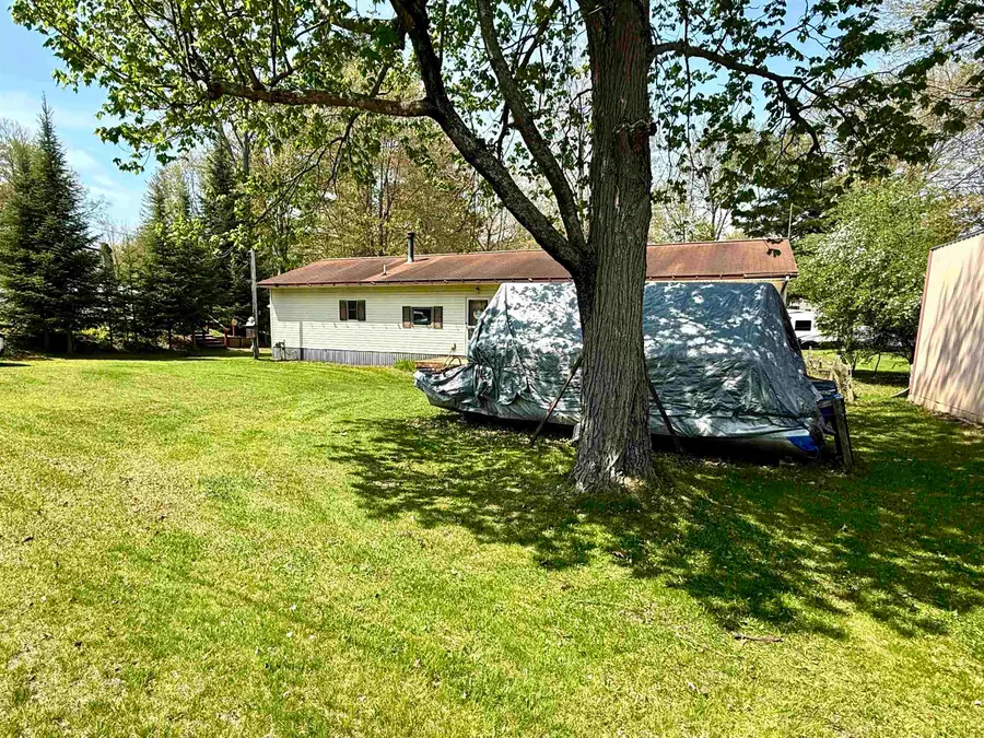 4175 Cherokee, Gladwin, MI 48624 - #2