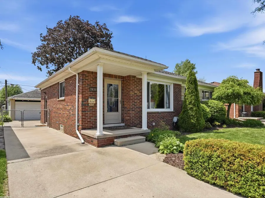 26301 San Rosa, Saint Clair Shores, MI 48081 - #3