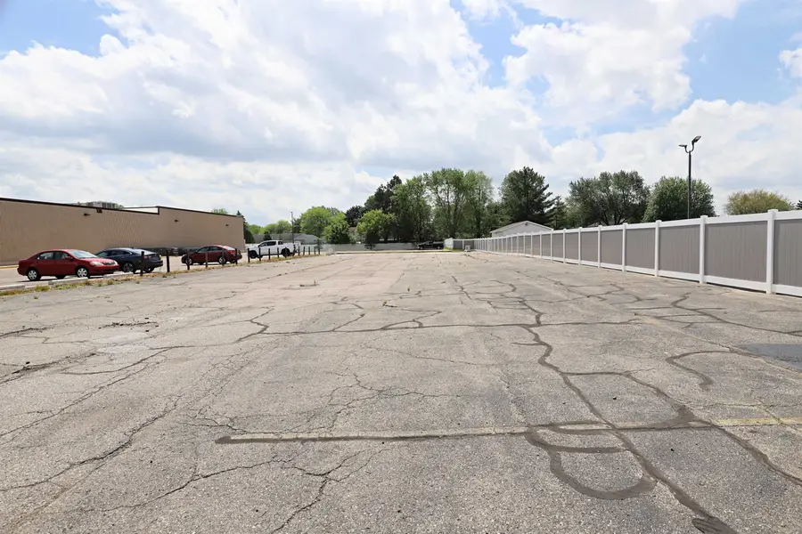 1524 E Pierson, Flushing, MI 48433 - #2