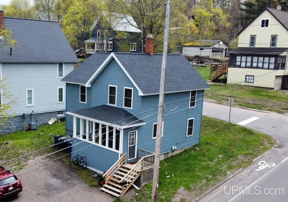 305 Bridge, Houghton, MI 49931 - #1