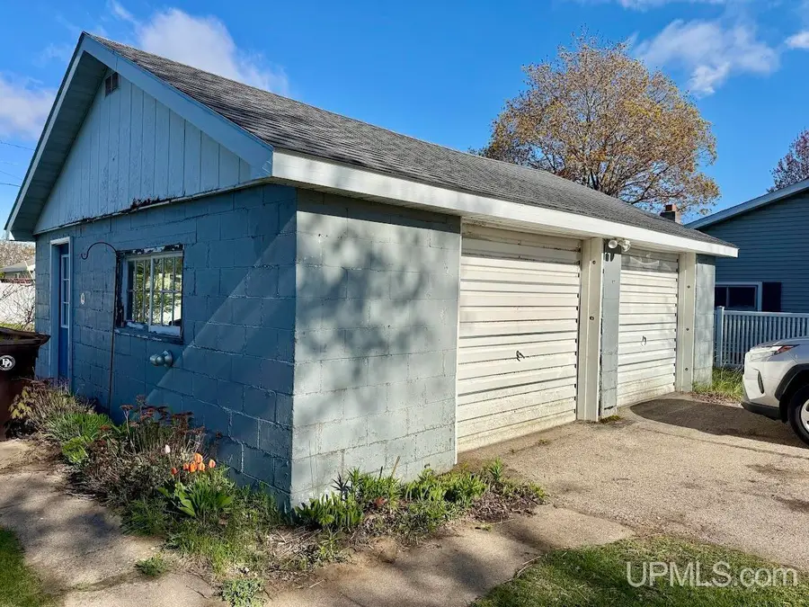 6363 N 5th, Wells, MI 49894 - #2