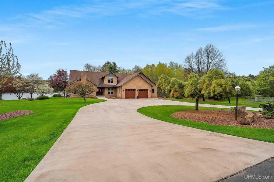 N3780 S Grand Oak, Iron Mountain, MI 49801 - #2