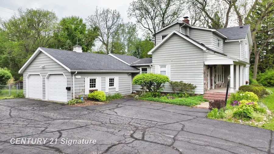 5501 Calkins, Flint, MI 48532 - #2