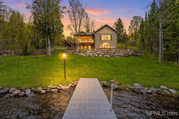 W9435 Peterson, Iron Mountain, MI 49801