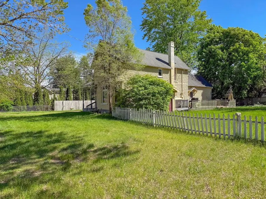 207 W Washington, Coleman, MI 48618 - #2