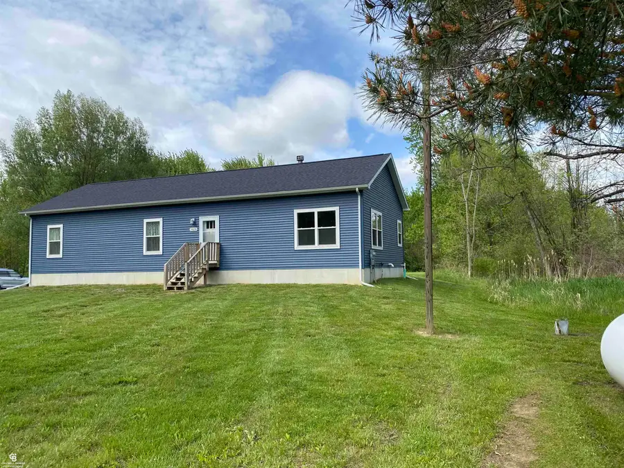 3929 Sheridan, Emmett, MI 48022 - #3