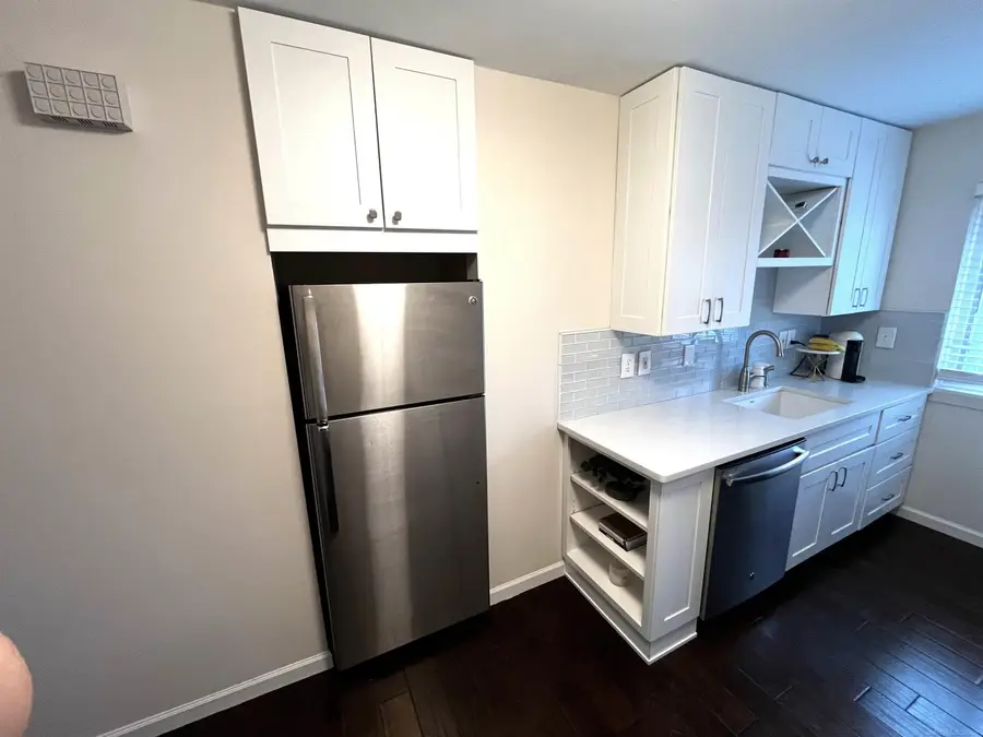 1721 E 14 Mile Unit C, Birmingham, MI 48009 - #3