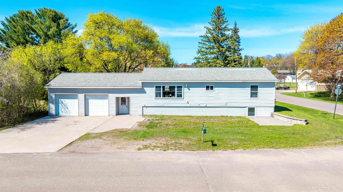 1401 Jasberg, Hancock, MI 49930 - #1