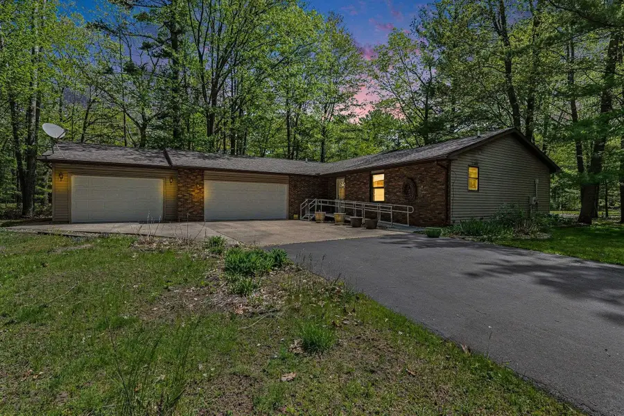 3377 Fairway, Standish, MI 48658 - #2