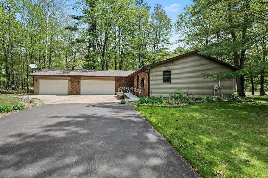 3377 Fairway, Standish, MI 48658 - #3