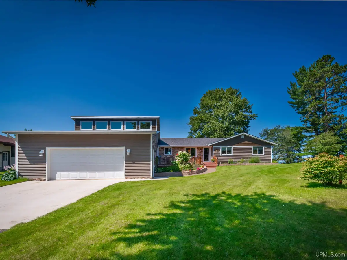 737 Lakewood, Marquette, MI 49855 - #1